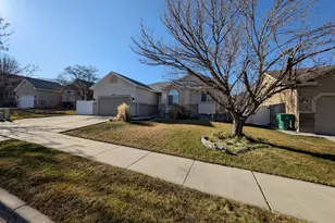 14138 S Crown Rose Dr, Herriman, UT 84096 - Photo 4