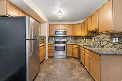 8116 N Ridge Loop Dr W #3, Eagle Mountain, UT 84005 - Photo 10