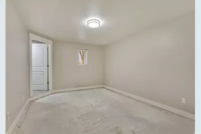 11386 S Okanogan Ln, South Jordan, UT 84009 - Photo 24