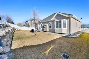 7456 S 5680 W, West Jordan, UT 84081 - Photo 6