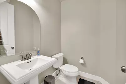 7456 S 5680 W, West Jordan, UT 84081 - Photo 16