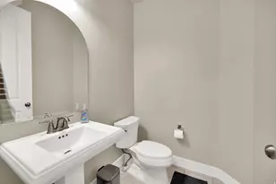 7456 S 5680 W, West Jordan, UT 84081 - Photo 16