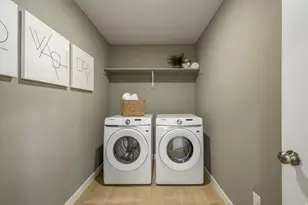 2076 E Hummingbird Dr, Eagle Mountain, UT 84005 - Photo 14