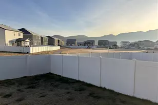 5492 North Yeager Ln N, Eagle Mountain, UT 84005 - Photo 38