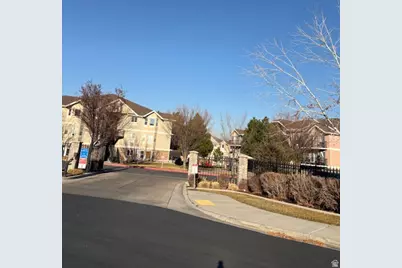 3842 S Clare Dr #D-1, West Valley, UT 84119 - Photo 2