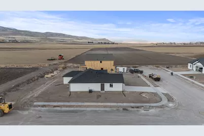 321 N 900 W, Garland, UT 84312 - Photo 32