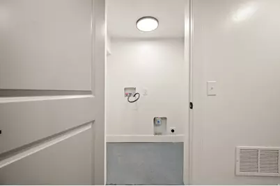 655 E Spring View Dr Dr S, South Salt Lake, UT 84106 - Photo 20