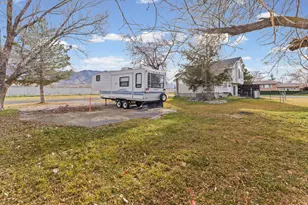 160 Country Club Dr, Stansbury Park, UT 84074 - Photo 26