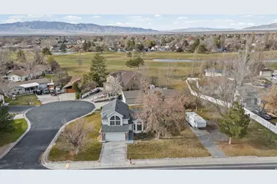 160 Country Club Dr, Stansbury Park, UT 84074 - Photo 32