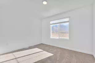 294 E Glencoe Dr N, Lehi, UT 84048 - Photo 10