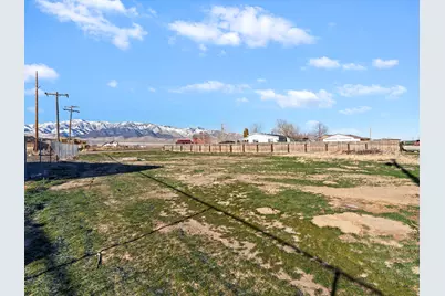327 N 600 W, Grantsville, UT 84029 - Photo 18