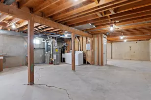 327 N 600 W, Grantsville, UT 84029 - Photo 10