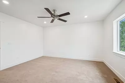 1627 N Angel St, Layton, UT 84041 - Photo 12