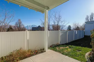 10027 S Remembrance Ln, South Jordan, UT 84095 - Photo 6