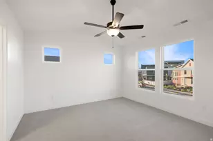 7043 W Lake Ave, South Jordan, UT 84009 - Photo 12