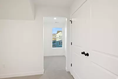 7043 W Lake Ave, South Jordan, UT 84009 - Photo 16