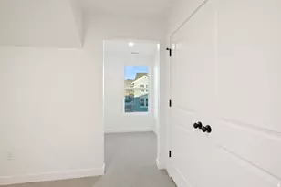 7043 W Lake Ave, South Jordan, UT 84009 - Photo 16