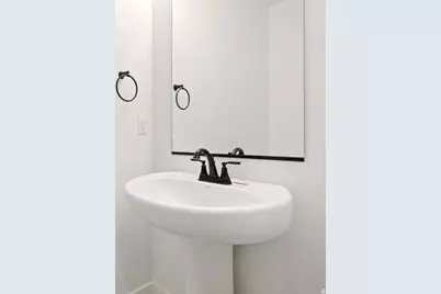 7043 W Lake Ave, South Jordan, UT 84009 - Photo 22