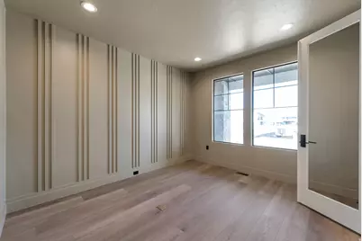 949 S Louisa Dr, Saratoga Springs, UT 84045 - Photo 4