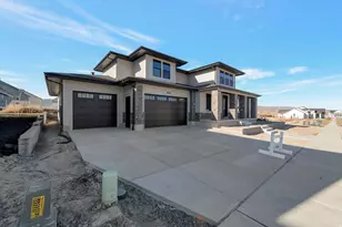 949 S Louisa Dr, Saratoga Springs, UT 84045 - Photo 2