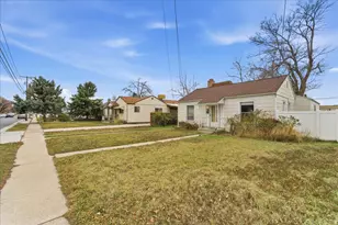 4628 S Box Elder St E, Salt Lake City, UT 84107 - Photo 2