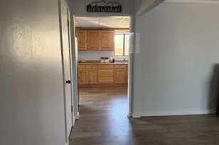 280 W Uranium Dr, Monticello, UT 84535 - Photo 8