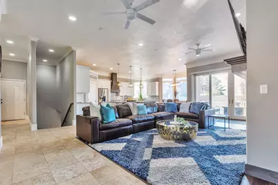 2737 W 9850 S, South Jordan, UT 84095 - Photo 10