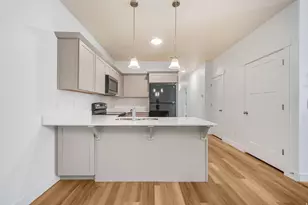 1937 N 3330 W, Lehi, UT 84043 - Photo 6