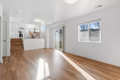 8246 S Creekwood Cir, West Jordan, UT 84088 - Photo 18