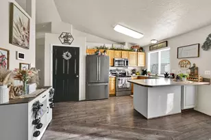 3793 W 4475 S, West Haven, UT 84401 - Photo 10