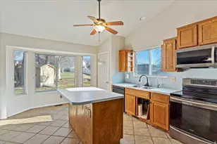 256 E 425 S, Kaysville, UT 84037 - Photo 10
