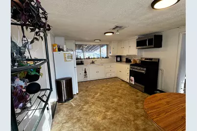 330 S 100 E, Tooele, UT 84074 - Photo 6