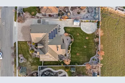 375 W Paddock Ln, Kaysville, UT 84037 - Photo 12