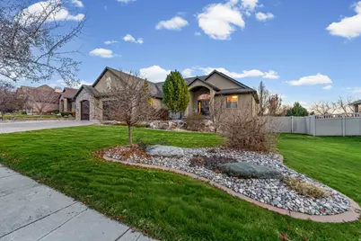 375 W Paddock Ln, Kaysville, UT 84037 - Photo 78