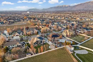 375 W Paddock Ln, Kaysville, UT 84037 - Photo 82