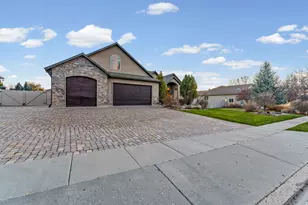 375 W Paddock Ln, Kaysville, UT 84037 - Photo 76