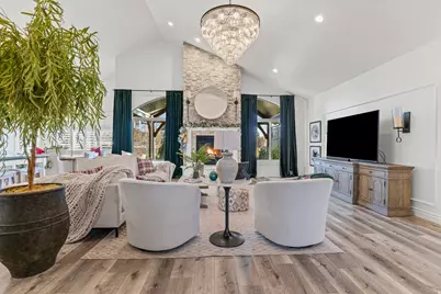 375 W Paddock Ln, Kaysville, UT 84037 - Photo 22