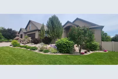 375 W Paddock Ln, Kaysville, UT 84037 - Photo 88