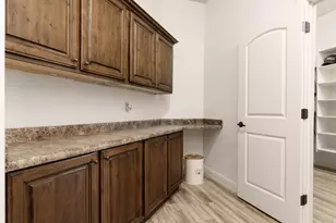 1537 N Black Lion Rd, Washington, UT 84780 - Photo 26