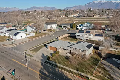 5260 S 2700 W, Roy, UT 84067 - Photo 6