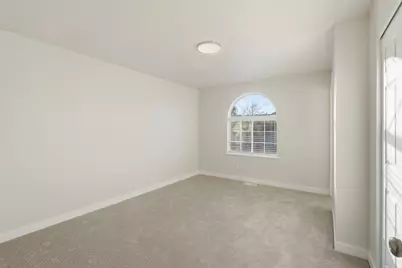 5751 S Dynasty Oaks Cir W, Taylorsville, UT 84129 - Photo 12