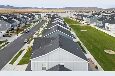 5084 N Espalier Dr, Eagle Mountain, UT 84005 - Photo 72