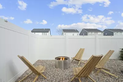 5084 N Espalier Dr, Eagle Mountain, UT 84005 - Photo 6