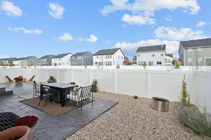 5084 N Espalier Dr, Eagle Mountain, UT 84005 - Photo 34