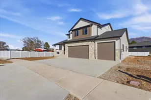 1042 E Lester Dr S, South Weber, UT 84405 - Photo 4