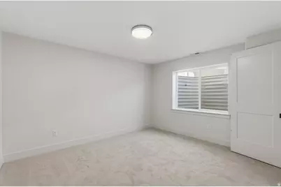 1042 E Lester Dr S, South Weber, UT 84405 - Photo 36