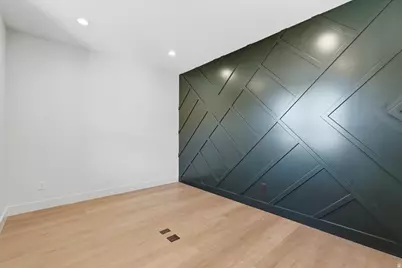 1042 E Lester Dr S, South Weber, UT 84405 - Photo 4