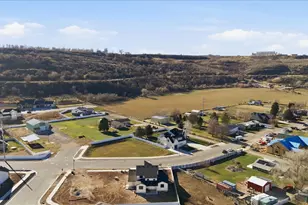 1042 E Lester Dr S, South Weber, UT 84405 - Photo 54