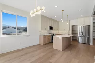 1042 E Lester Dr S, South Weber, UT 84405 - Photo 16