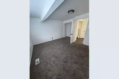 2219 N 2475 W, Clinton, UT 84015 - Photo 8